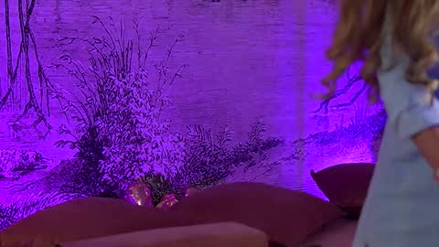 Yamira online show from February 2026 07:19:02 PM