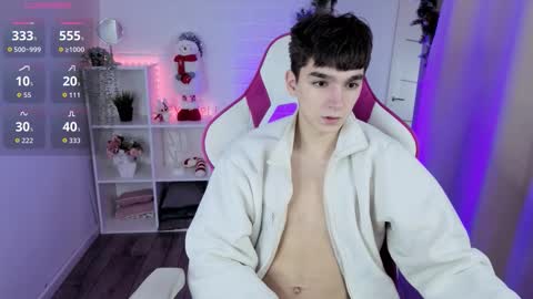 yamitwink online show from December 2025 09:33:01 PM