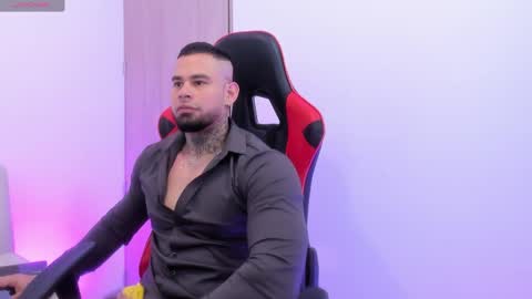 yampier- cristian online show from April 2026 03:49:02 AM