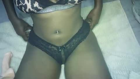 yanalove online show from April 2026 02:00:02 AM