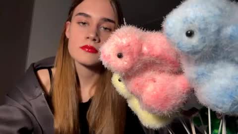 Kate online show from April 2026 12:04:01 PM