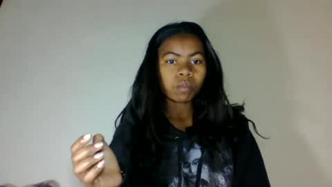 yannick_01 online show from June 2026 08:46:01 PM