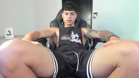 Snapshot of yanpaul83 chatting on October 2025 11:56:02 AM yanpaul83 online show from October 2025 11:56:02 AM