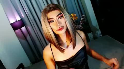 miss yasii online show from January 2025 02:22:02 AM