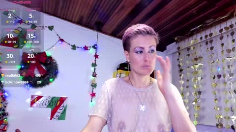 Yasemin online show from December 2024 11:10:02 PM