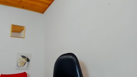 Yasemin online show from December 2025 10:24:01 AM