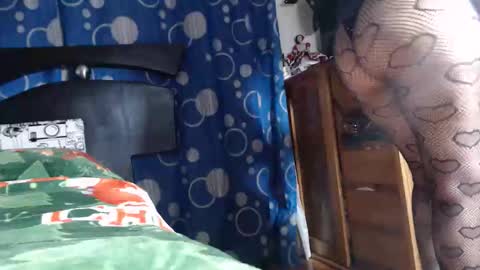 yassa_zan online show from November 2025 04:59:01 AM