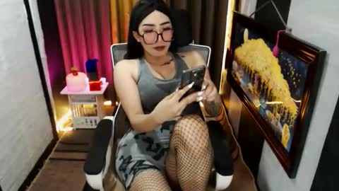 yassiered online show from September 2025 10:51:02 AM