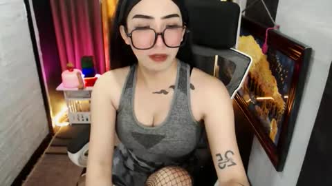 yassiered online show from October 2025 02:20:01 AM