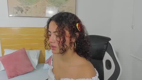 yaya23x online show from January 2025 12:07:02 PM