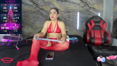 yaya____ online show from December 2024 04:05:02 AM