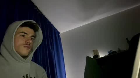 yayay333 online show from May 2026 10:18:02 PM