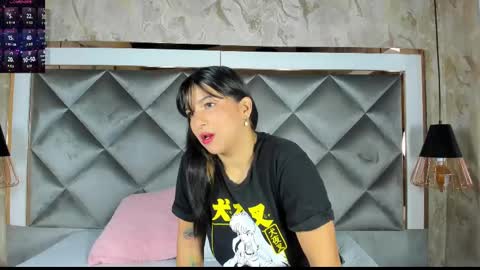 Snapshot of yayi_derek chatting on February 2025 11:36:01 AM yayi derek online show from February 2025 11:36:01 AM