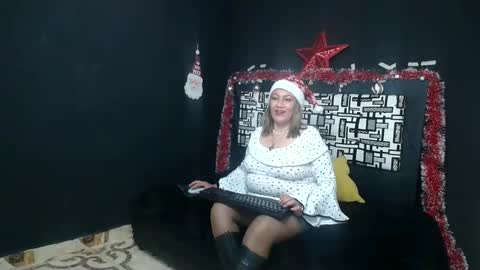 Snapshot of yayita_mature chatting on December 2024 01:11:02 PM yayita online show from December 2024 01:11:02 PM