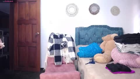 Jasmin online show from July 2026 05:41:01 PM