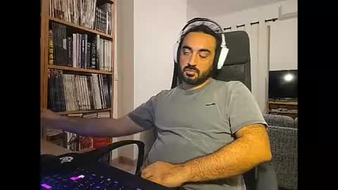 yeeaahoo online show from September 2025 06:18:02 PM