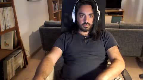 yeeaahoo online show from May 2026 07:20:01 PM