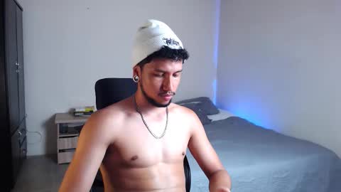 yeff online show from October 2025 01:48:02 AM