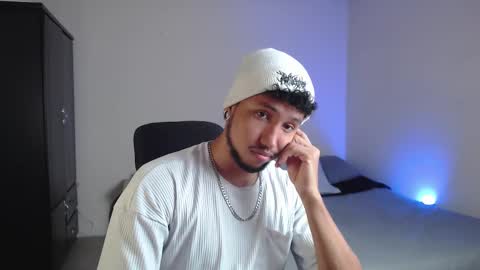 yeff online show from October 2025 12:42:02 AM