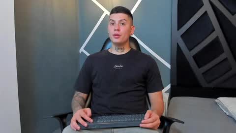 YEIKO ROMERO online show from January 2025 05:55:01 PM