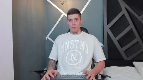 YEIKO ROMERO online show from January 2025 05:20:01 PM