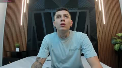 YEIKO ROMERO online show from March 2025 05:24:02 PM