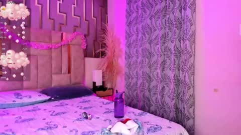 Snapshot of yelena_mutiz chatting on December 2024 01:53:02 PM yelena online show from December 2024 01:53:02 PM