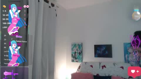 Snapshot of yeliana_sexy chatting on February 2025 08:52:02 AM Valery online show from February 2025 08:52:02 AM