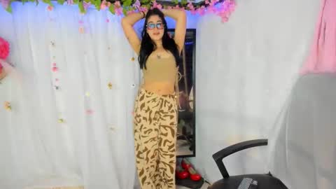 YELINA online show from March 2026 07:28:02 PM