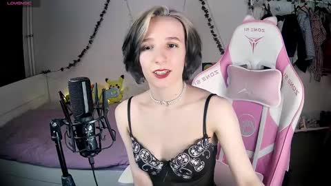 Liya online show from February 2025 05:37:02 PM