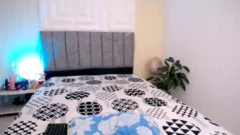 YEM online show from January 2026 04:00:01 PM