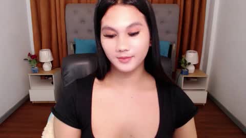 Yen online show from October 2025 02:39:02 AM