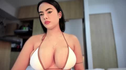 yenifer016 online show from March 2026 02:26:01 AM