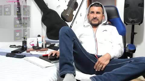 Yeol online show from January 2025 06:53:02 PM