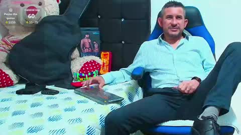 Yeol online show from October 2025 06:30:02 PM