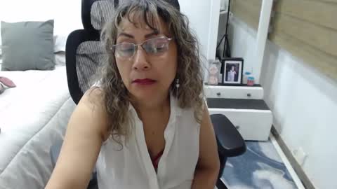 jessy online show from April 2026 02:06:01 AM