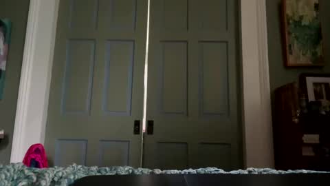 yessirmoreplease online show from February 2025 07:27:02 PM