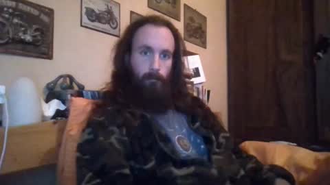 yeti_92 online show from January 2025 03:20:01 PM