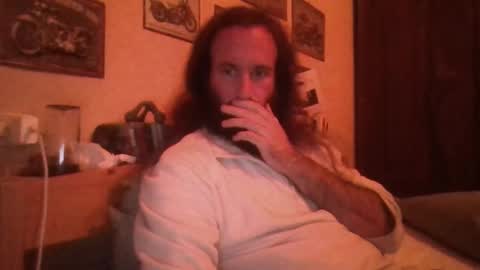 yeti_92 online show from November 2025 04:20:02 PM