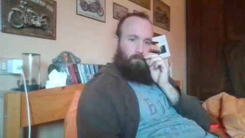 yeti_92 online show from February 2026 07:41:02 AM