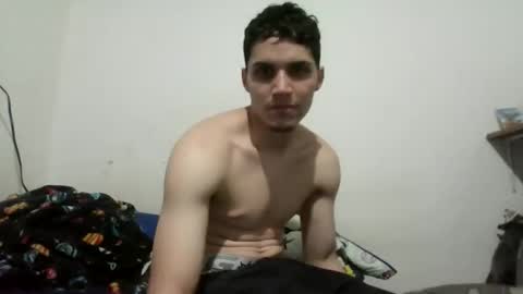 yhoangaga2025 online show from May 2026 12:48:01 AM