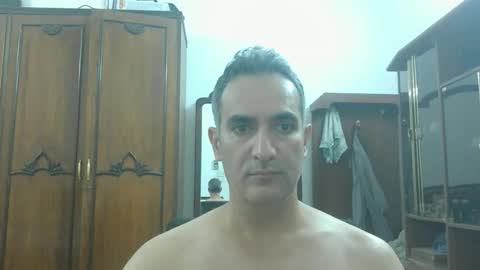 yilmazburak80 online show from September 2025 07:01:01 AM