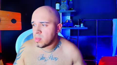 yingandyangg online show from March 2026 05:34:02 AM