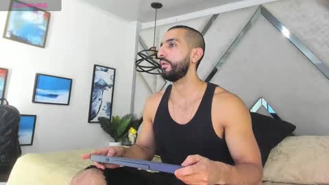 Snapshot of yiyo10_ chatting on January 2025 01:47:02 AM Yiyo online show from January 2025 01:47:02 AM