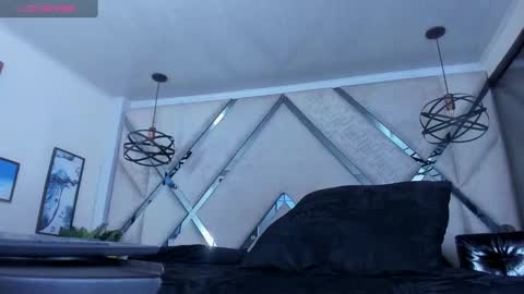 Snapshot of yiyo10_ chatting on January 2025 08:10:02 AM Yiyo online show from January 2025 08:10:02 AM