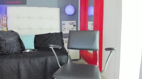 Snapshot of yiyo10_ chatting on February 2025 06:49:02 AM Yiyo online show from February 2025 06:49:02 AM