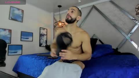 Snapshot of yiyo10_ chatting on March 2025 04:06:01 AM Yiyo online show from March 2025 04:06:01 AM