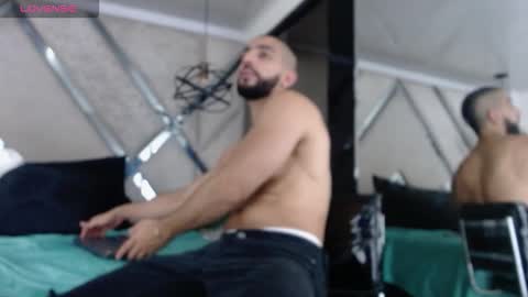 Snapshot of yiyo10_ chatting on October 2025 05:30:01 AM Yiyo online show from October 2025 05:30:01 AM