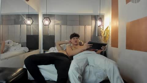 yizus_bonz online show from January 2025 10:37:01 PM