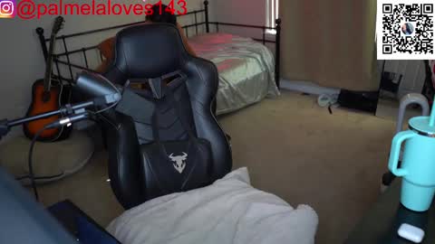 Snapshot of ynaong chatting on September 2025 06:18:02 PM Palmela Handerson online show from September 2025 06:18:02 PM